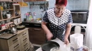 Быстрый пирог к чаю. Шарлотка с клубникой.