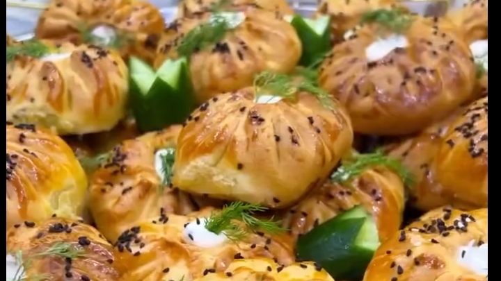 Самая вкусная и песочная САМСА...🫔🥩😋 смотреть онлайн