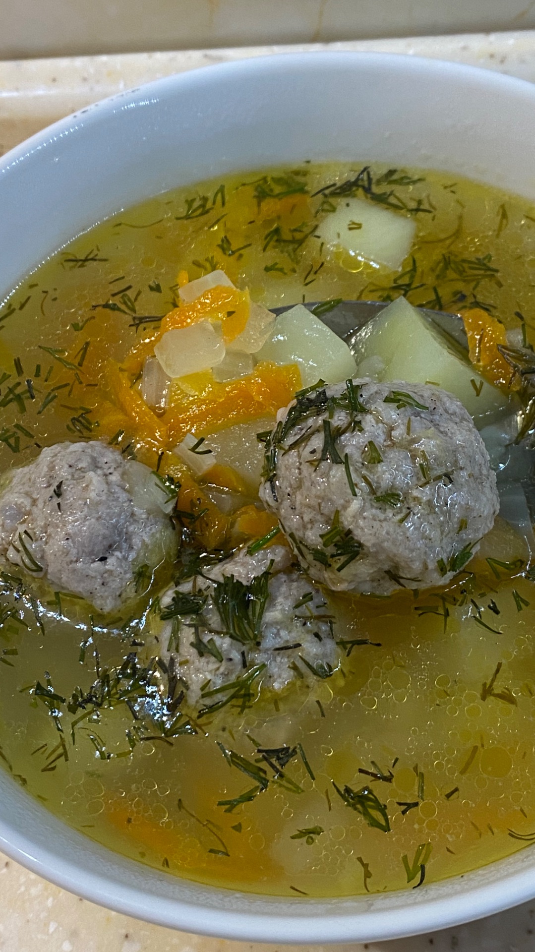 Суп с фрикадельками и рисом