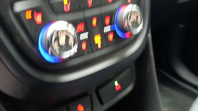 Опель мокка