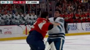 Драка Сергея Бобровского с голкипером «Сан-Хосе»