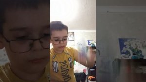 играю в футбольные карточки первое видео