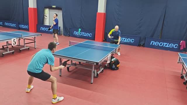 Самойленко М. (538) - Киреев И. (489) 05.01 турнир по настольному теннису ТТМаршал смотреть онлайн