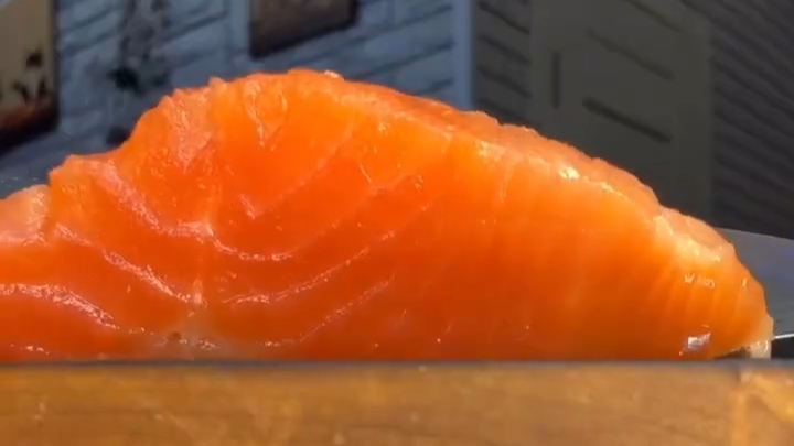 Как я солю красную РЫБУ...🐟🍣😋 смотреть онлайн