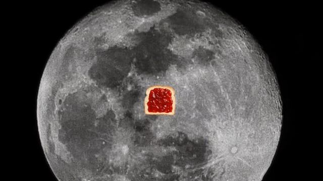 Хлеб с вареньем 🍞 edit