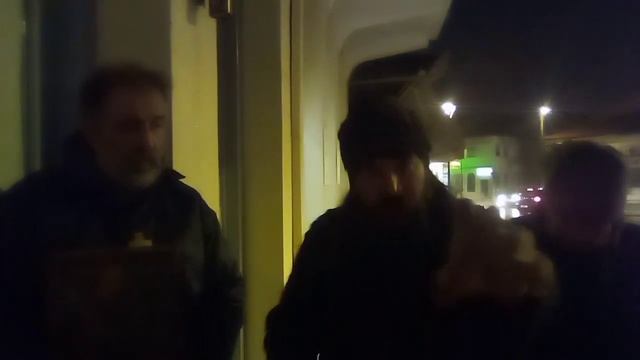 ΠΕΡΑ ΒΡΕΧΕΙ смотреть онлайн