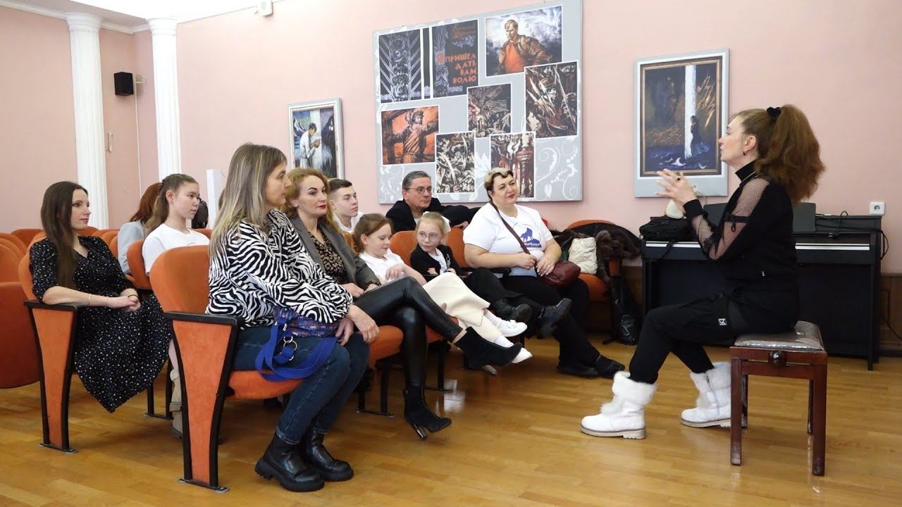 Фильм "Земляки" снимают в Бийске ("Будни", 21.01.26г., Бийское телевидение) смотреть онлайн