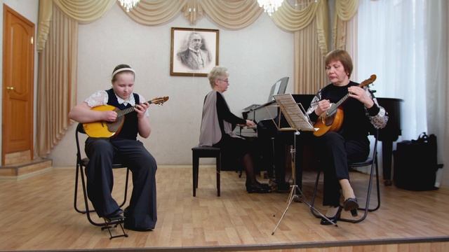 Дуэт Толстова Анастасия и преподаватель Войцеховская Лариса Семёновна