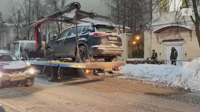 ЯПервый узнал, как проводится уборка снега в Ярославле смотреть онлайн