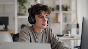 Дом, домофон, ключи. Перехват мошеннического звонка.