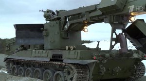 Партию инженерных машин и беспилотников передали российским военным.