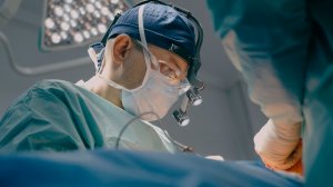 В Мариинской больнице Санкт-Петербурга впервые в России имплантировали сразу два желудочка сердца