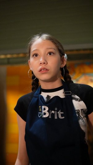 Деда укусил кот? Или это развод? ➡️ бэки с котакафе в моем тэгэ