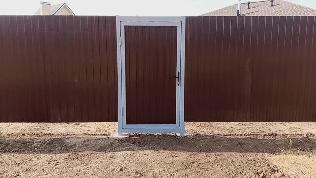 Сварил и установил калитку в рамочке . Замедленное видео . смотреть онлайн