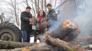 По сугробам на ГАЗ-66. Бархатный шашлык в лесном овраге! Прикол)