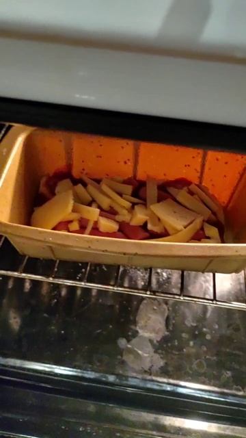 БУЛочка пицца из слоеёного теста