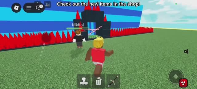 Играем в "[☢ЯДРА!] 🔨 Строй и сражайся!" (Build and Battle)