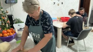 У нас МАНТЫ. Приготовила «КОПЫТЦА». Старая ВЫТЯЖКА