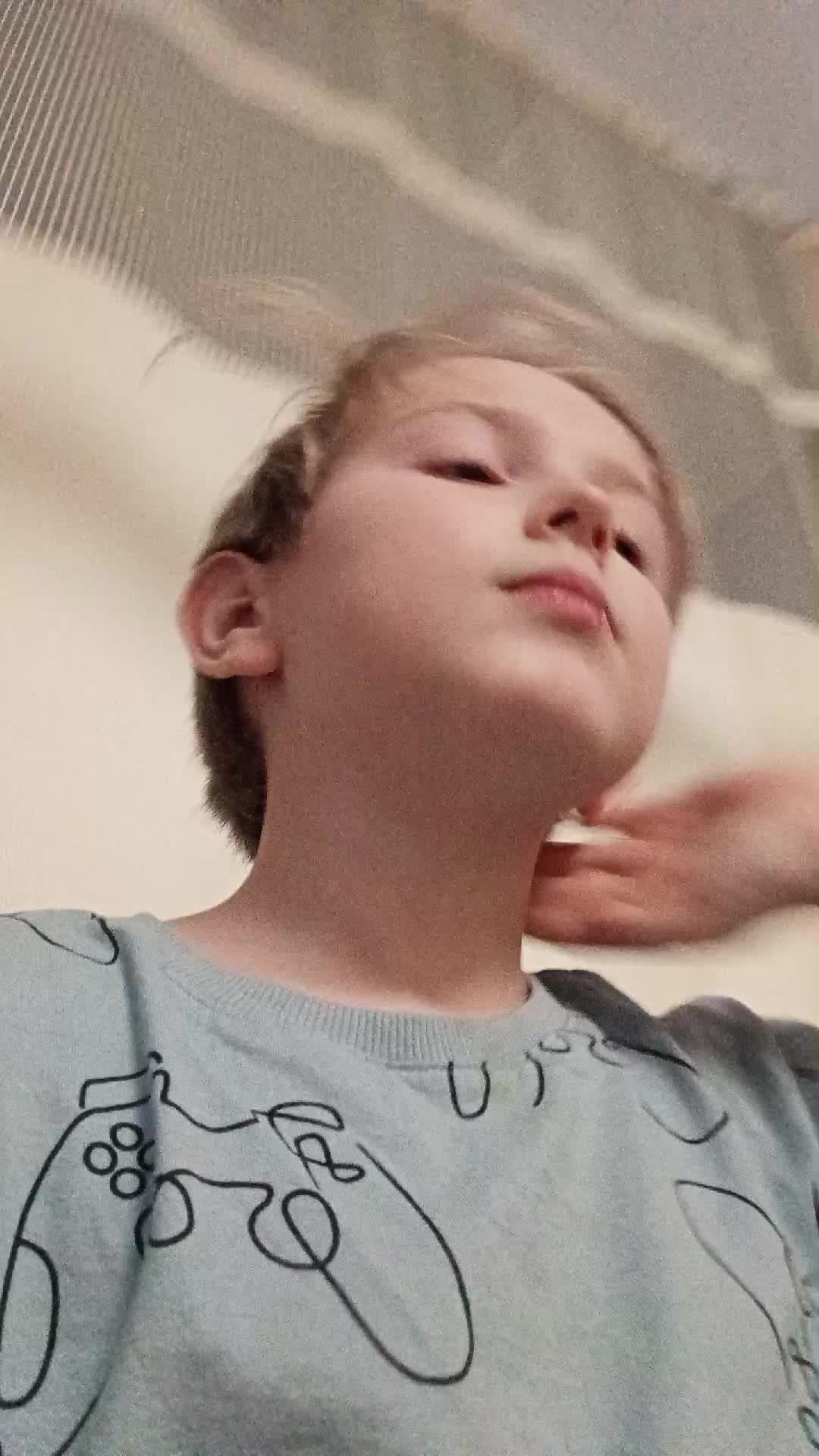 я попал в больницу 😭😭😭