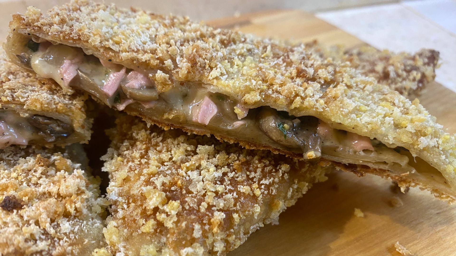 Треугольники из лаваша с начинкой