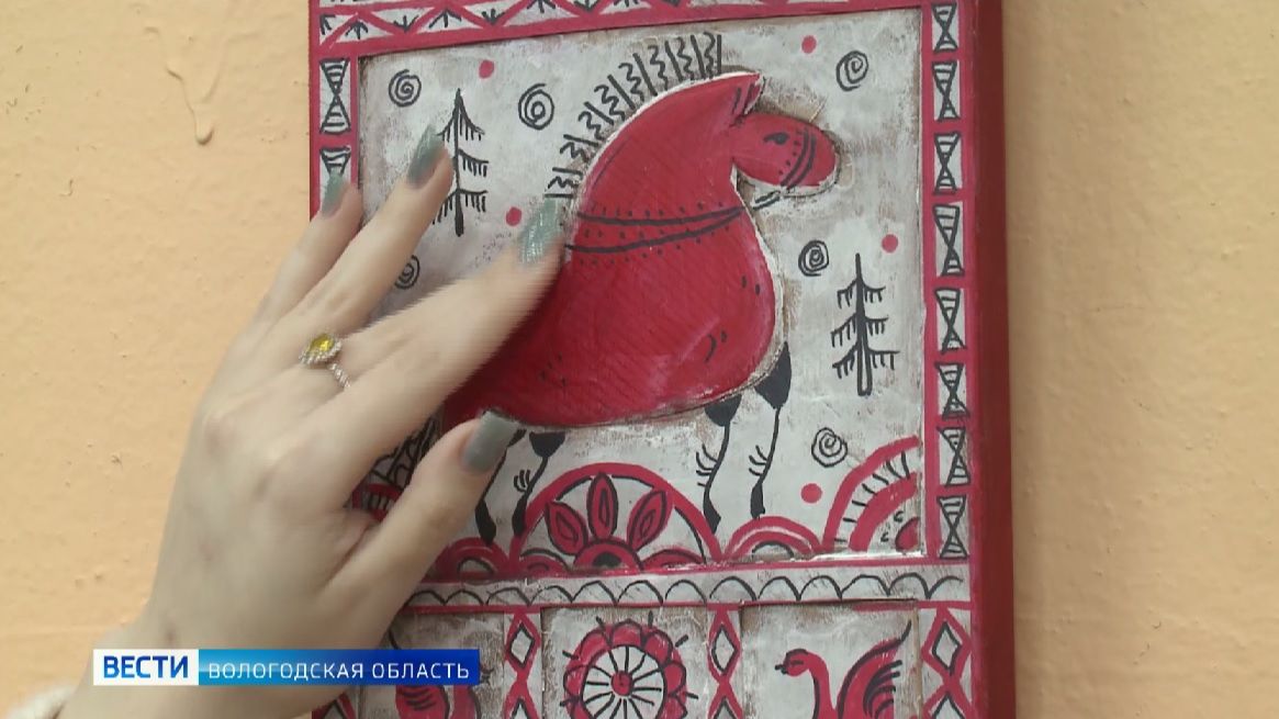 Тактильная выставка открылась в специальной библиотеке для слабовидящих и незрячих в Вологде смотреть онлайн