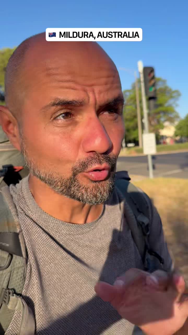 С этим городом что-то не то! смотреть онлайн