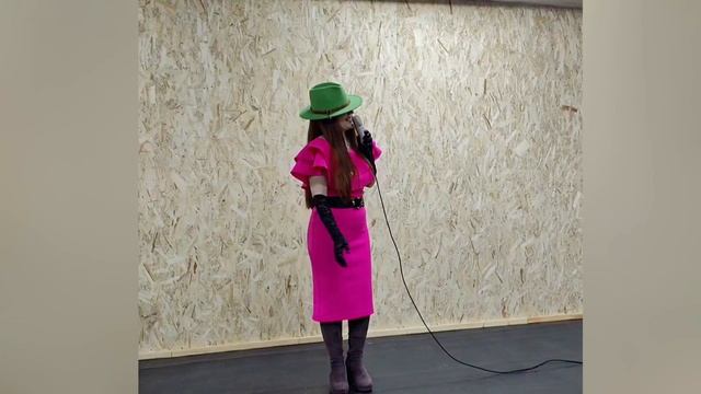 Елена Красова - Все шепчет мне лишь о любви