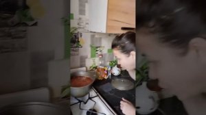 ИРИШКА ГОТОВИТ ЛУЧШИЙ БОРЩ С ТАНЮХОЙ. ЧИКИ ПИКИ