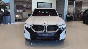 BMW XM 2026 обзор