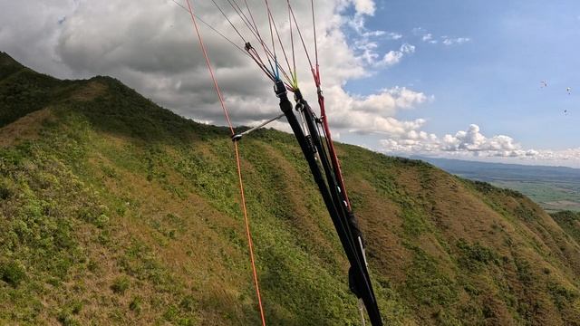 Полеты на параплане,Колумбия,20.01.2026,ч.4 смотреть онлайн
