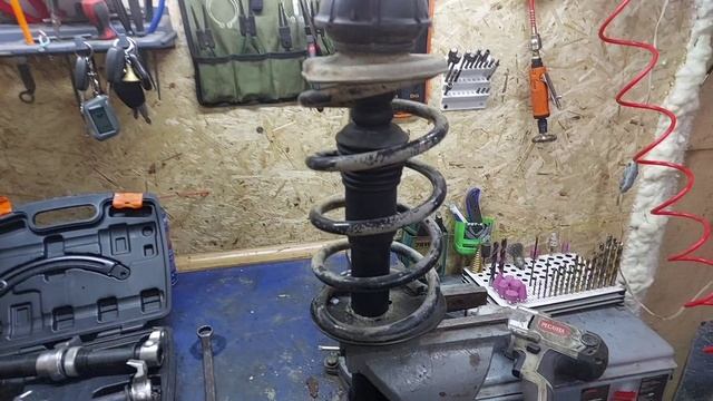 Замена сайлентблоков задней балки, передних стоек, ступичного подшипника, термостата на рено логан 1 смотреть онлайн