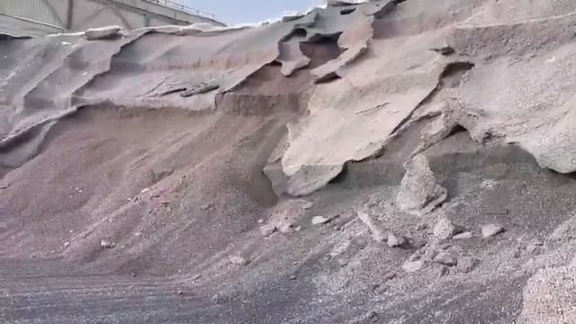 LONKING LG 863 работает на Искитимском карьере