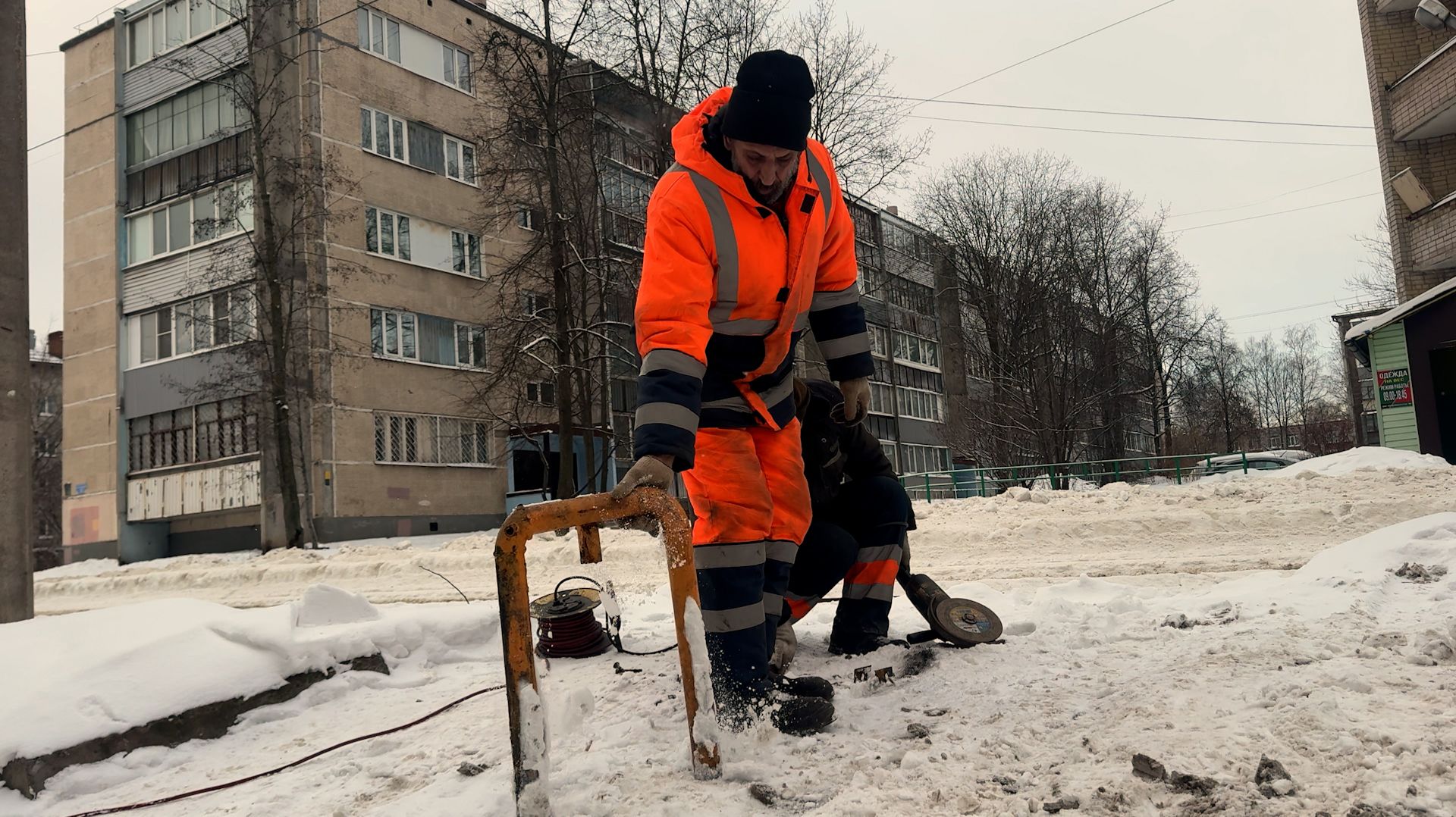 Незаконные парковочные барьеры смотреть онлайн