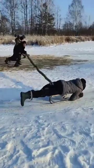 Зимние развлечения по максимуму. Юмор. смотреть онлайн