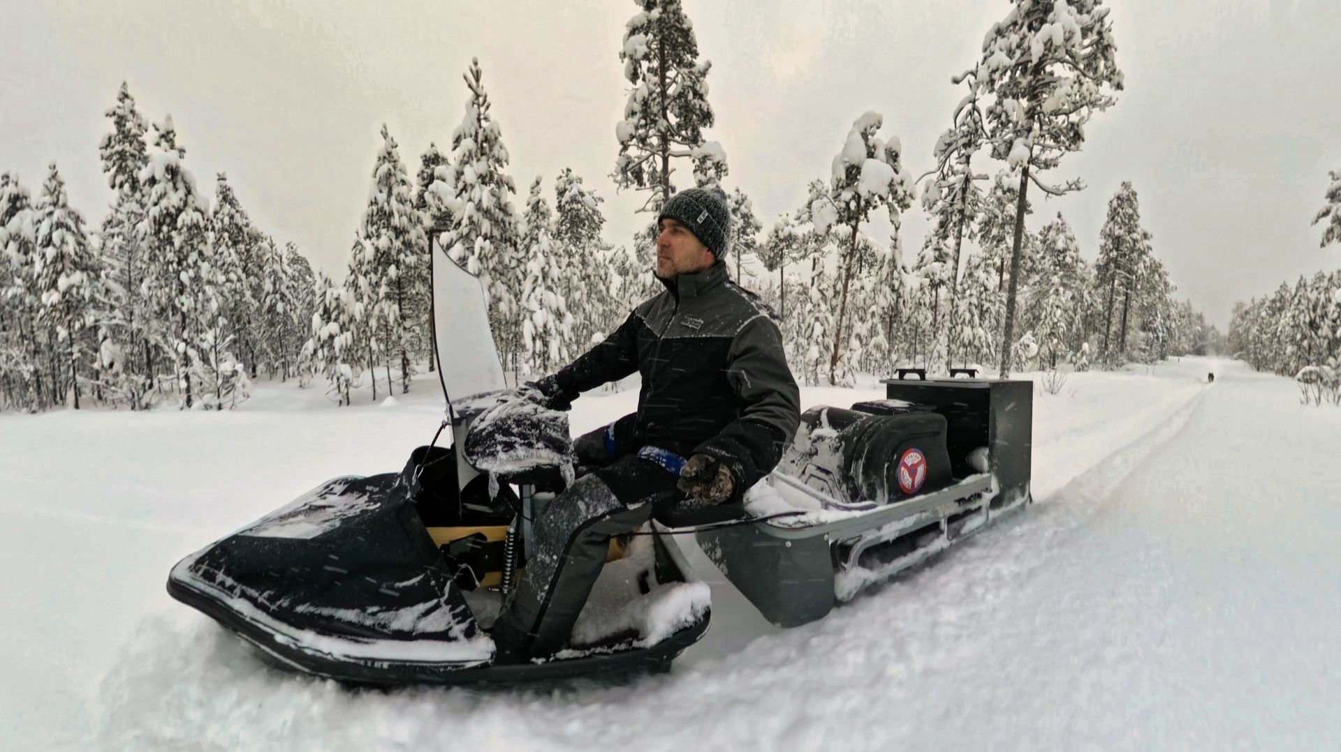 Мототолкач Ураган Промысловик смотреть онлайн