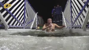 ДЕСЯТКИ ЖЕЛЕЗНОГОРЦЕВ ПРИНЯЛИ УЧАСТИЕ В КРЕЩЕНСКИХ КУПАНИЯХ НА ГОРОДСКОМ ВОДОХРАНИЛИЩЕ