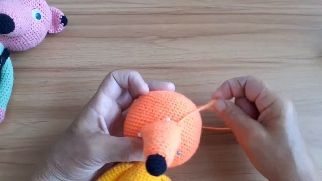 Вяжем лисичку ч.4 мордочка. смотреть онлайн