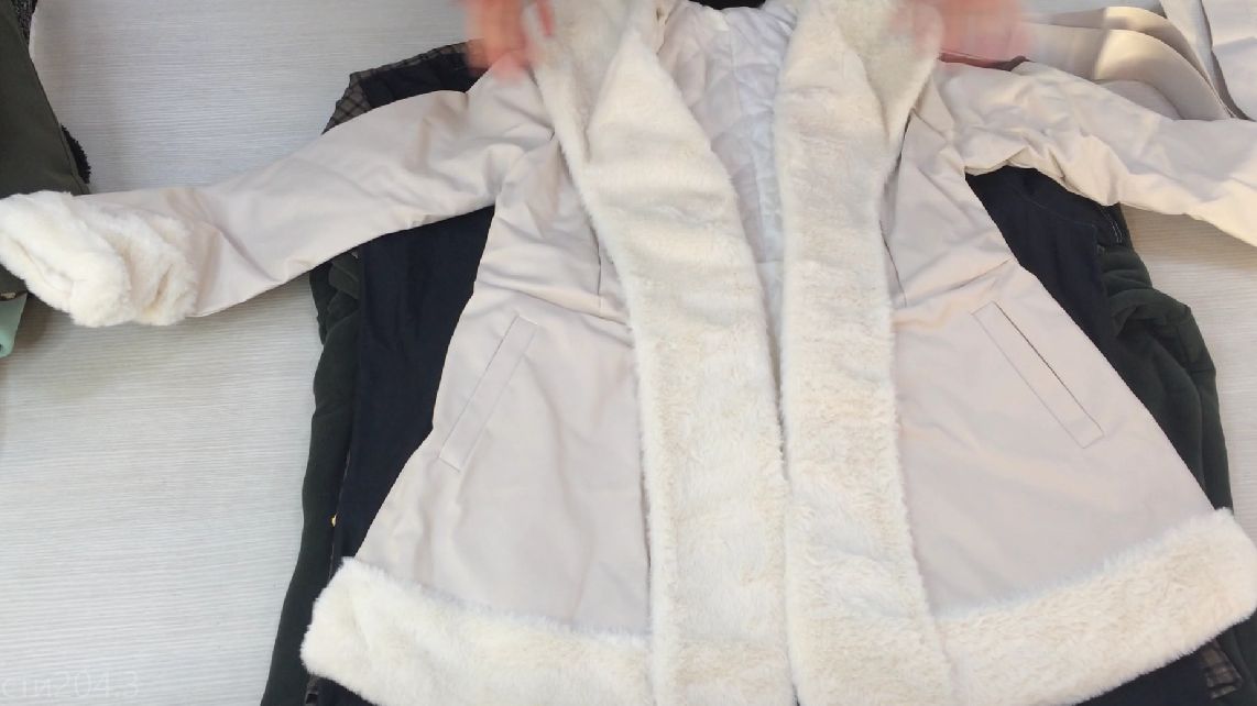 сти204.3. Одежда новая смотреть онлайн