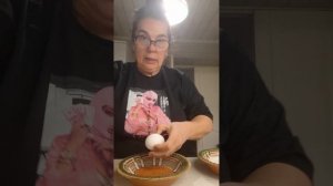 КУРИНЫЕ БЁДРА С АППЕТИТНОЙ КОРОЧКОЙ.