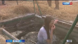 Сотрудники МЧС России обеспечивают безопасность граждан в местах проведения крещенских купаний