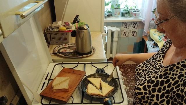 Гренки на завтрак.