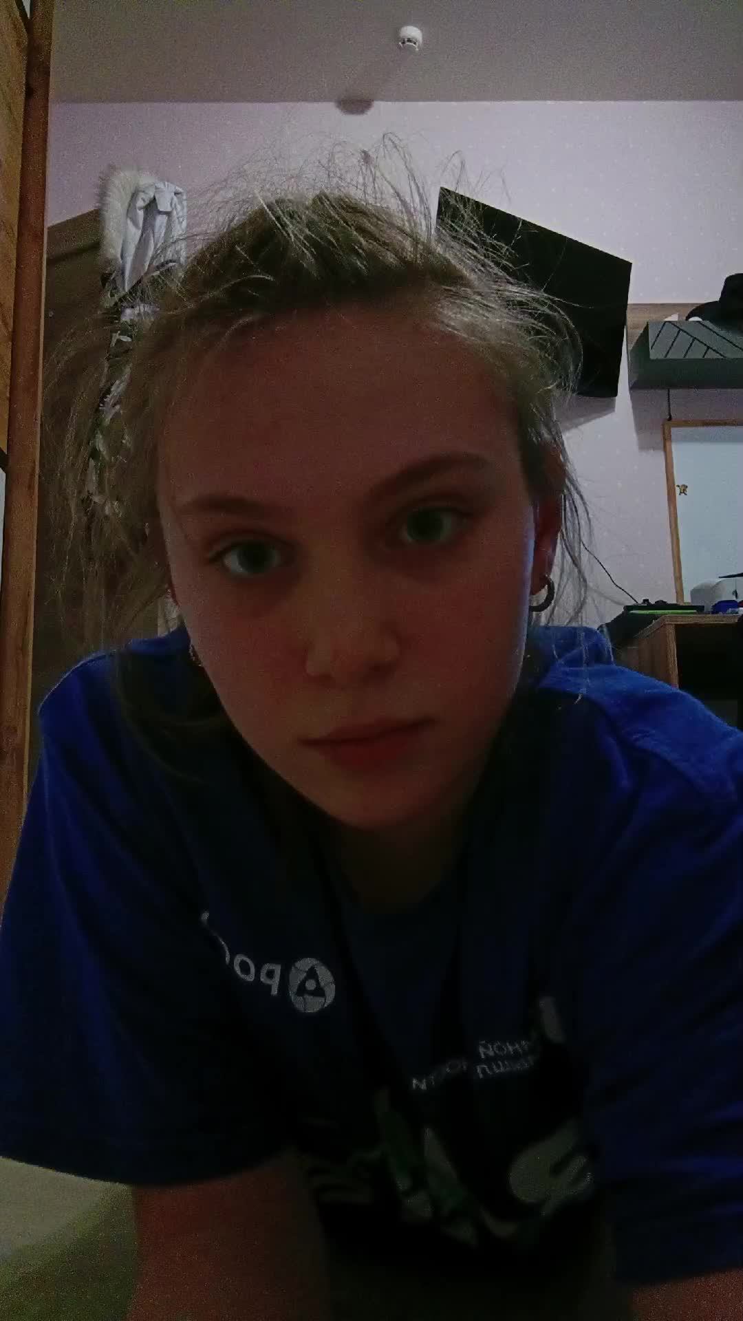 гимнастические элементы с булавами