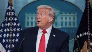 Шутка школьного уровня: как Трамп троллит Европу в соцсетях