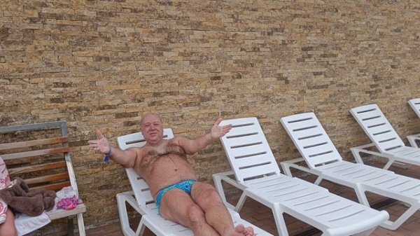 ЗИМНЕЕ ЗАГОРАНИЕ В СУВОРОВСКОМ ТЕРМАЛЬНОМ КОМПЛЕКСЕ