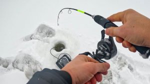 РЫБАЛКА НЕ для СЛАБОНЕРВНЫХ, РУКИ ТРЯСУТЬСЯ ОТ ТАКИХ СУДАКОВ. Ловля на раттлины зимой в 2026