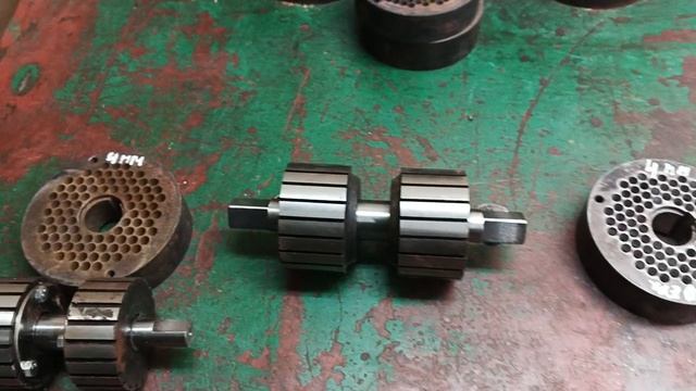 Отправка матриц и роликов для гранулятора Компакт.