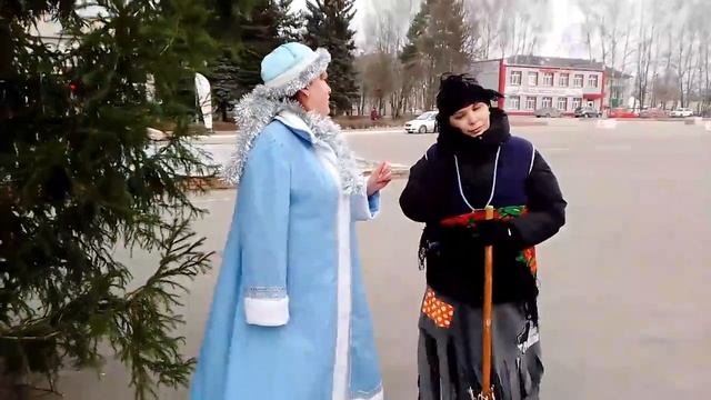 Появление елочки на площади Мира - 9.12.2025 г.