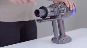 Как проверить наличие засоров в беспроводном портативном пылесосе Dyson Humdinger™