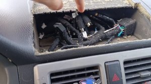 Рамка - козырёк на  Лада Приора 1 Wide Media