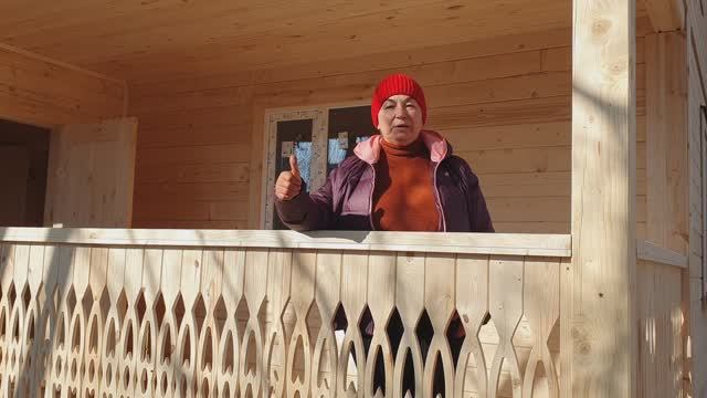 Отзывы о бани из профилированного бруса под ключ строила строительная фирма из Пестово, все отлично! смотреть онлайн